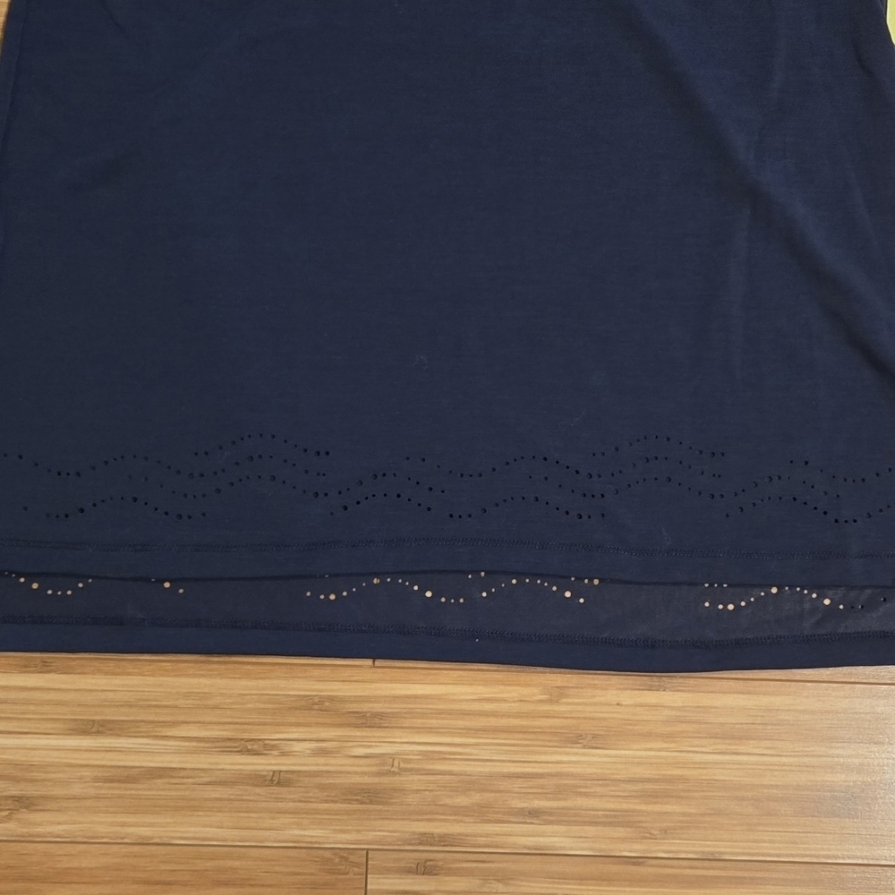 NWT All In Motion Navy Sleeveless Top - Picture 2 of 8